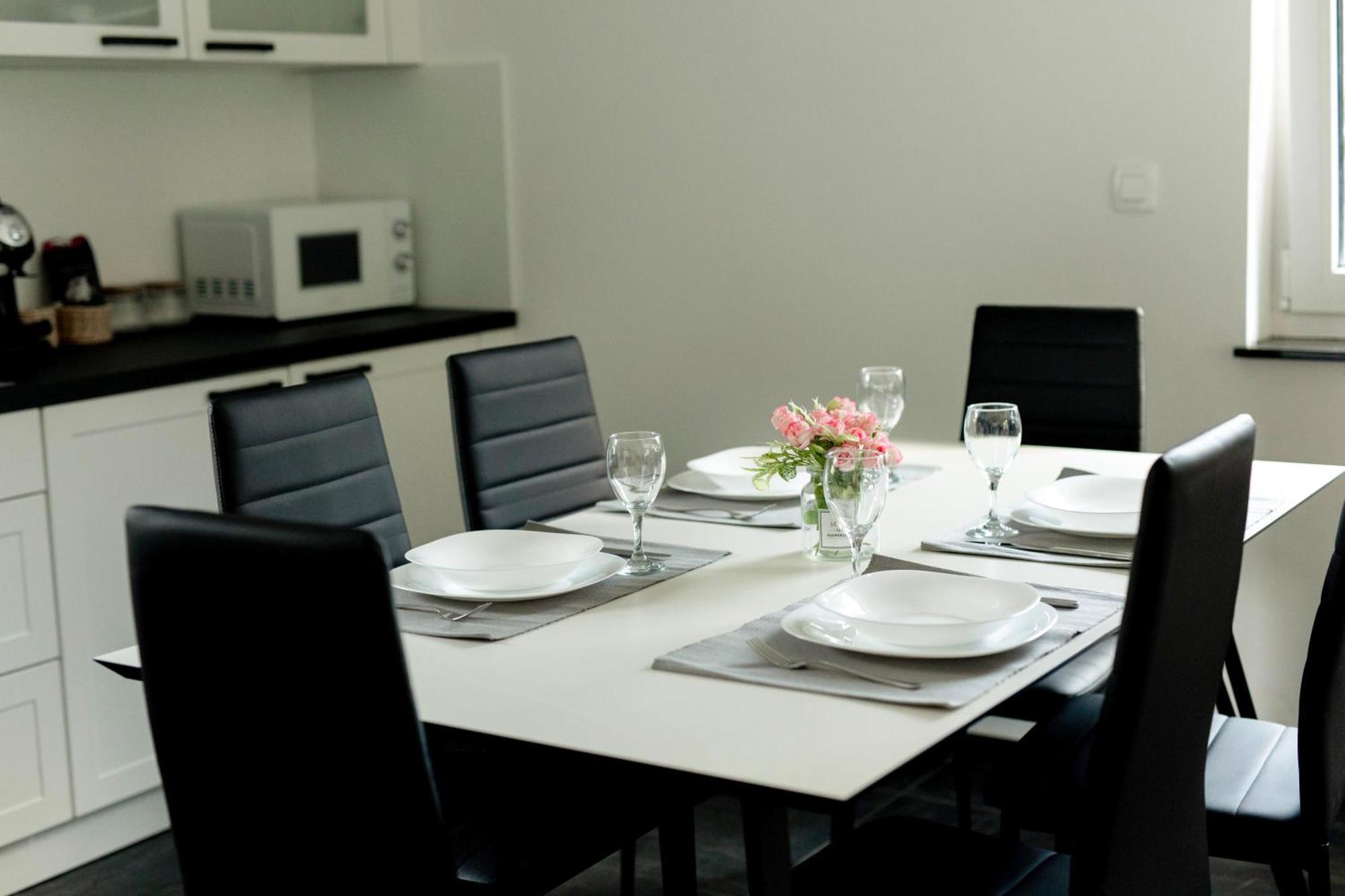 Aura Apartments Zirovnica Εξωτερικό φωτογραφία